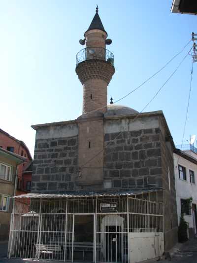 YUKARI PAZAR CAMİİ