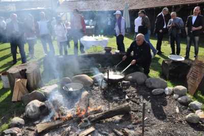 KONAKLI AT ÇİFTLİĞİ