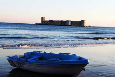 KIZKALESİ (DENİZ KALESİ)