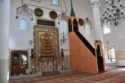 Üftade Camii Osmangazi/Bursa, Bursa Valiliği arşivinden 2012 yılında alınmıştır.