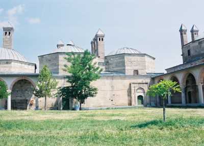 Şeyh Sücaeddin-i Veli Külliyesi ve Türbesi