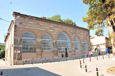 Demirtaş (Timurtaş) Camii Osmangazi/Bursa, Bursa İl Kültür ve Turizm Müdürlüğü arşivinden alınmıştır.