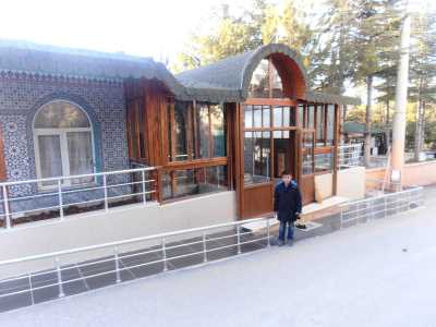 Yozgat Merkez Sarı Topraklık Mezarlığında Bulunan;
Mutasavvıf Esseyyid Şeyh Osman Nuri Bağdadi (Ölmeztoprak) Hazretleri'nin Türbesi
