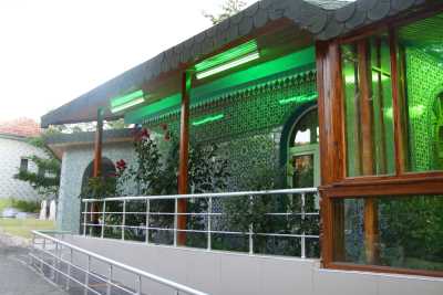 Yozgat Merkez Sarı Topraklık Mezarlığında Bulunan;
Mutasavvıf Esseyyid Şeyh Osman Nuri Bağdadi (Ölmeztoprak) Hazretleri'nin Türbesi
