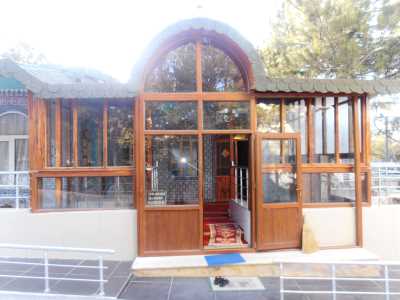 Yozgat Merkez Sarı Topraklık Mezarlığında Bulunan;
Mutasavvıf Esseyyid Şeyh Osman Nuri Bağdadi (Ölmeztoprak) Hazretleri'nin Türbesi
