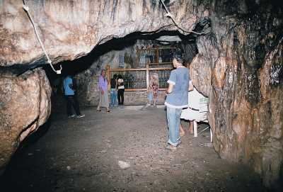 ESHAB-I KEHF (YEDİ UYURLAR MAĞARASI)