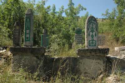 BAYRAMÖREN MEZARLIĞI