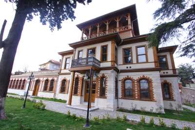 Sırrı Paşa Konağı