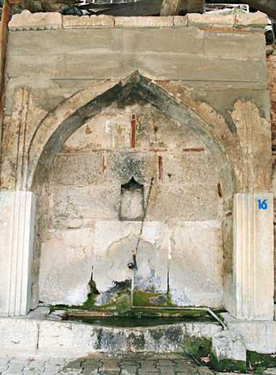 Pazar Mahalle Çeşmesi