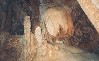 Sarıkaya Mağarası