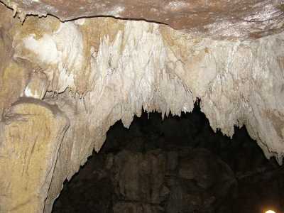 Sarıkaya Mağarası