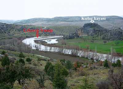 İlimiz, Çekerek İlçesinde Bulunan 'Kızlar Kayası'