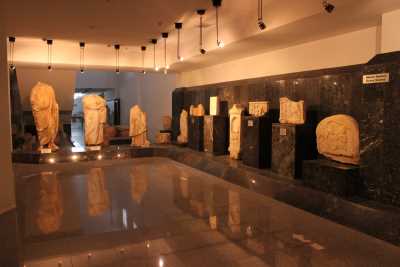 Tarsus Müzesi (Tarsus-Mersin) (Fotoğraf: Tarsus Müze Müdürlüğü Arşivi)