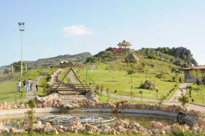 'ZAFER KENT ORMANI' Afyonkarahisar İl Kültür ve Turizm Müdürlüğü Arşivi - Metin ÜNAL