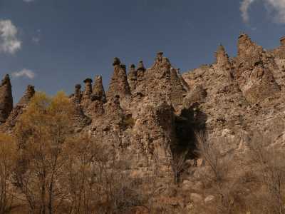 SAKAELİ KAYA YERLEŞİMLERİ*

*ÇANKIRI İL KÜLTÜR VE TURİZM MÜDÜRLÜĞÜ (2007)

*FOTOĞRAF : M.KEMAL KARATATAR