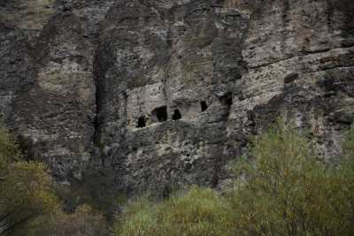 SAKAELİ KAYA YERLEŞİMLERİ*

*ÇANKIRI İL KÜLTÜR VE TURİZM MÜDÜRLÜĞÜ (2007)

*FOTOĞRAF : M.KEMAL KARATATAR