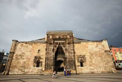 BURUCİYE MEDRESESİ