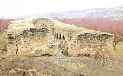Gelendost Ertokuş Kervansarayı (Kudret Han)