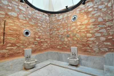 Umur Bey Hamamı Yıldırım/Bursa,Bursa Valiliği arşivinden 2012 yılında alınmıştır.