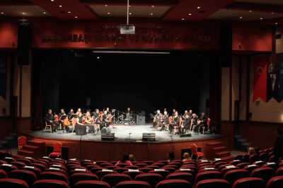 İstanbul Devlet Modern Folk Müzik Topluluğu