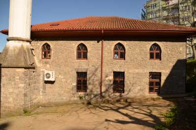 Çekek Cami