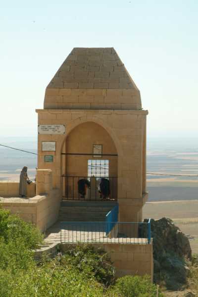 YUNUS EMRE TÜRBESİ